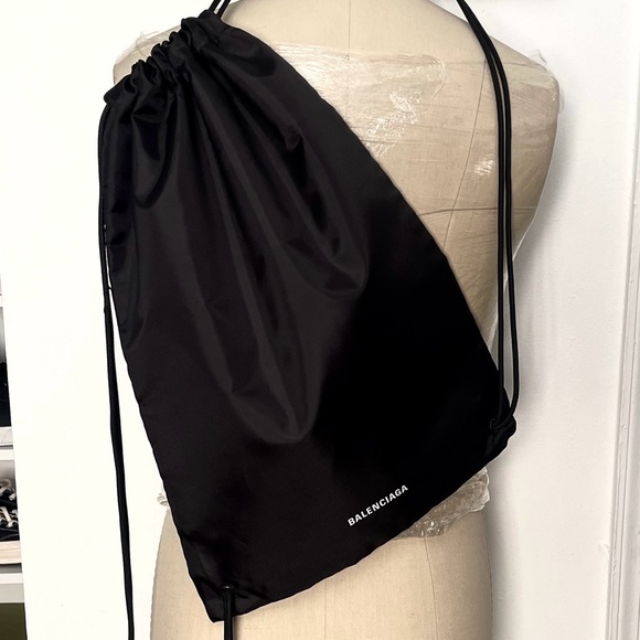 Balenciaga drawstring backpack and/or dust bag. - Picture 3 of 7